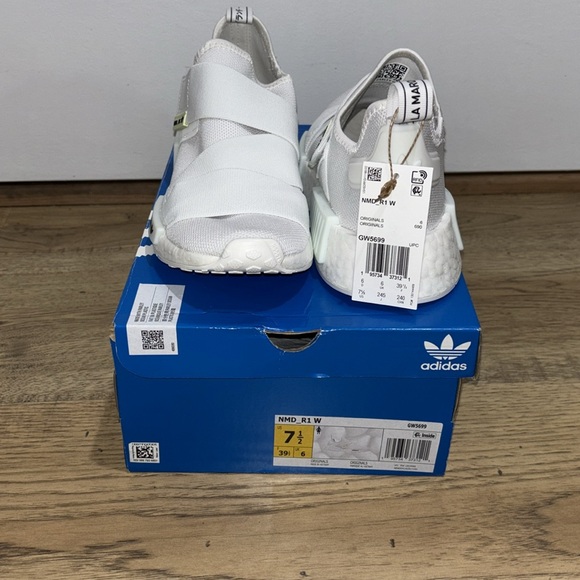 NWT Wmns Adidas NMD_R1 'White Almost Lime’ size 7.5 - Picture 1 of 11